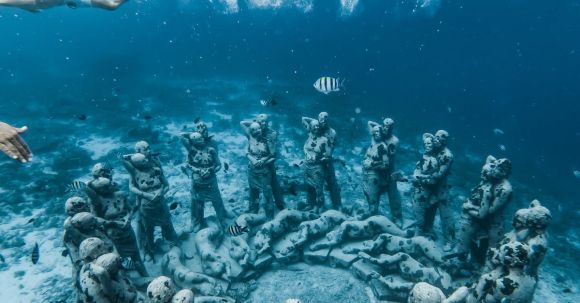 Atlantis Ruins Underwater - Grey Statues on Seabed